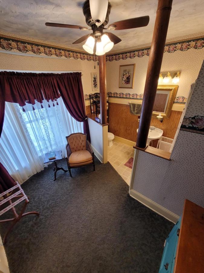Prairie House Manor Bed And Breakfast De Smet Εξωτερικό φωτογραφία